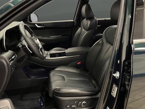 Used 2024 Hyundai Palisade Calligraphy image 9