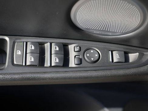 Used 2016 BMW X5 M image 36