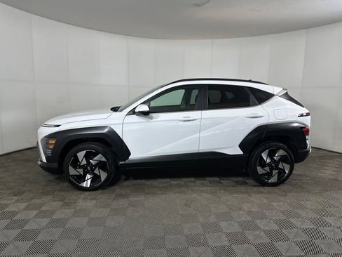 Used 2024 Hyundai Kona Limited image 6