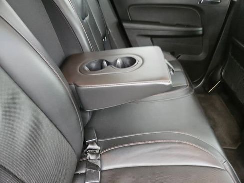 Used 2010 GMC Terrain SLT image 17