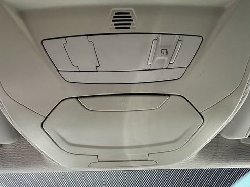 Used 2014 Ford Focus SE w/ SE Sport Package FWD image 26
