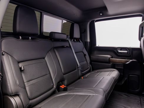 Used 2020 GMC Sierra 2500 Denali w/ Denali Ultimate Package AWD/4WD image 37