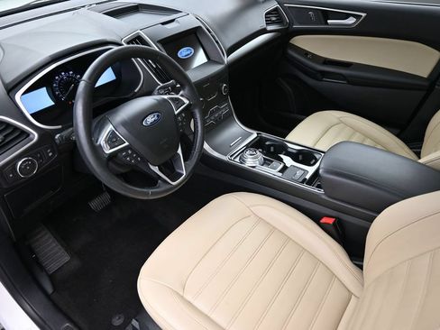 Used 2020 Ford Edge SEL w/ Convenience Package AWD/4WD image 10
