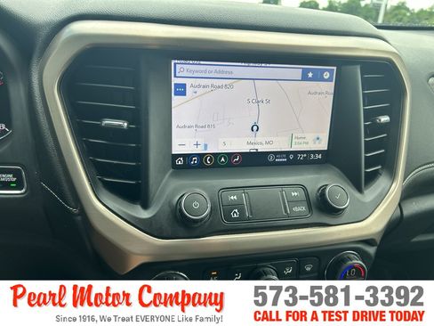 Certified 2022 GMC Acadia Denali w/ Denali Ultimate Package AWD/4WD image 17