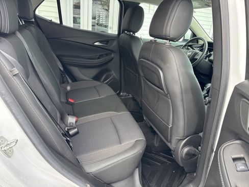 Used 2022 Buick Encore GX Preferred w/ Cold Weather Comfort Package image 35