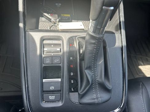 Used 2024 Honda CR-V EX-L image 7