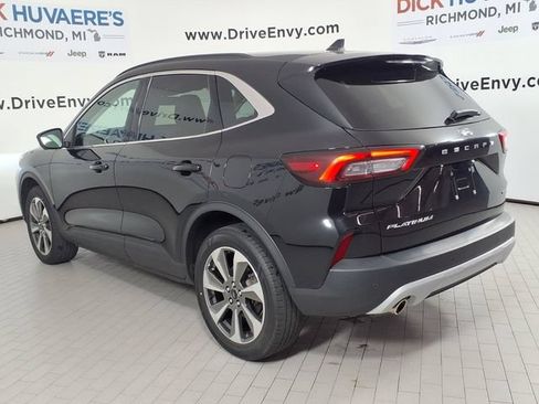 Used 2023 Ford Escape Platinum AWD/4WD image 6
