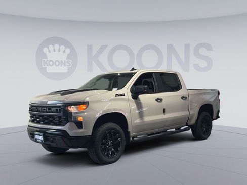 New 2026 Chevrolet Silverado 1500 Custom Trail Boss w/ Turbomax Blackout Package AWD/4WD image 5