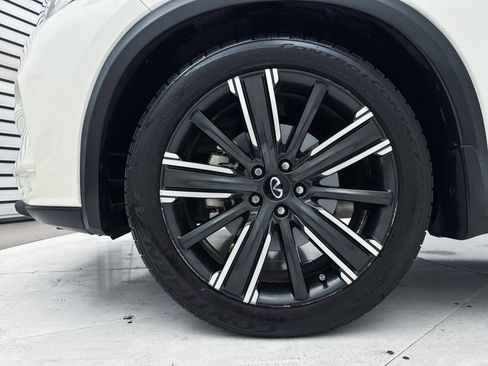 Used 2021 INFINITI QX50 Luxe w/ Appearance Package image 16