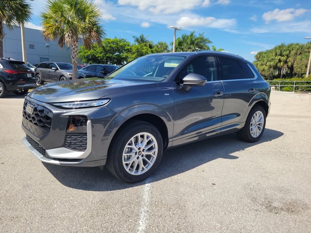 New 2026 Audi Q3 quattro 2.0T AWD/4WD image 3
