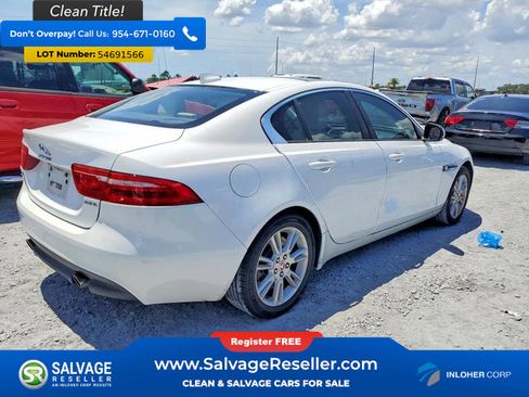 Used 2017 Jaguar XE Premium RWD image 4