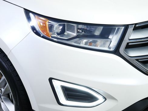 Used 2015 Ford Edge SEL w/ Equipment Group 201A AWD/4WD image 16