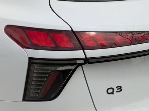 New 2026 Audi Q3 quattro 2.0T AWD/4WD image 14