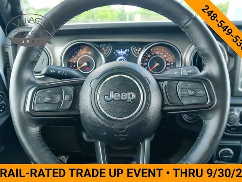 Used 2022 Jeep Gladiator Sport AWD/4WD image 15