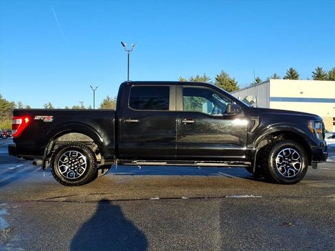 Used 2023 Ford F150 XL w/ Trailer Tow Package image 3