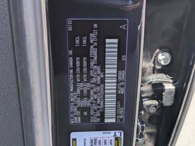 Used 2023 Lexus RX 350h w/ Accessory Package (Z1) AWD/4WD image 35