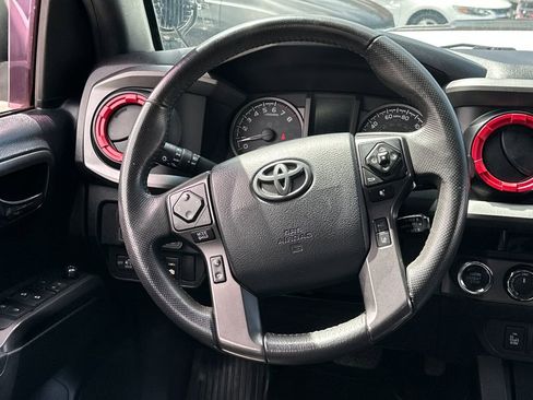 Used 2018 Toyota Tacoma TRD Pro image 19