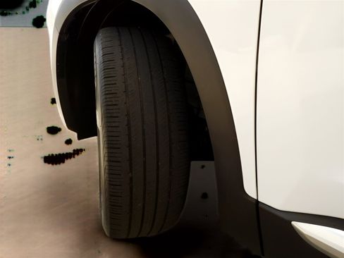 Used 2020 Hyundai Santa Fe SEL w/ Convenience Package image 8