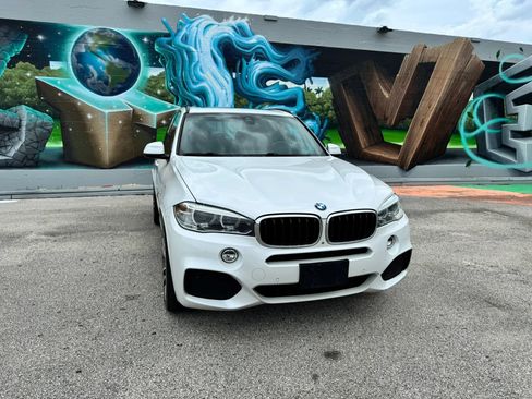 Used 2017 BMW X5 xDrive35d AWD/4WD image 4
