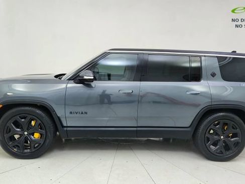 Used 2024 Rivian R1S Adventure AWD/4WD image 6