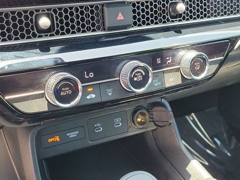 Used 2025 Honda Civic Sport image 21