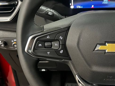 New 2026 Chevrolet TrailBlazer LT w/ LT Cold Weather Package FWD image 12