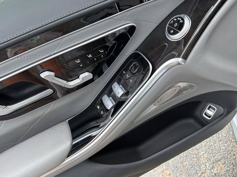 Used 2022 Mercedes-Benz S 580 4MATIC Sedan image 31