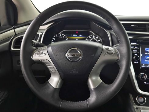 Used 2017 Nissan Murano SV AWD/4WD image 17