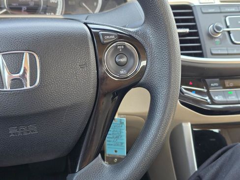 Used 2016 Honda Accord LX image 20
