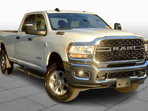 Used 2024 RAM 3500 Big Horn image 2