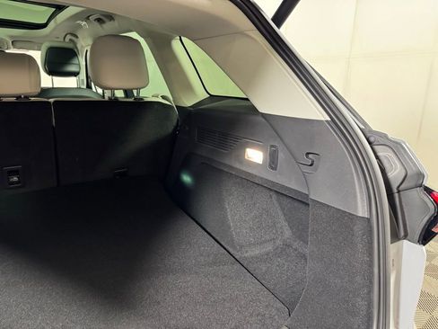 New 2026 Lincoln Nautilus Premier w/ Equipment Group 102A image 54