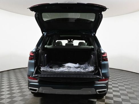 Used 2026 BMW X5 xDrive40i w/ Climate Comfort Package image 38
