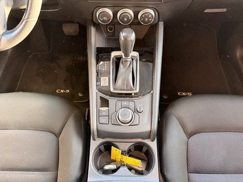 Used 2020 MAZDA CX-5 Sport image 26