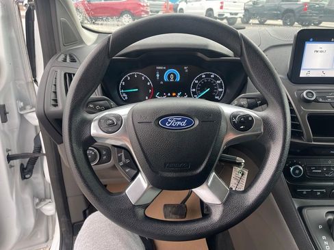 Used 2020 Ford Transit Connect XLT image 10