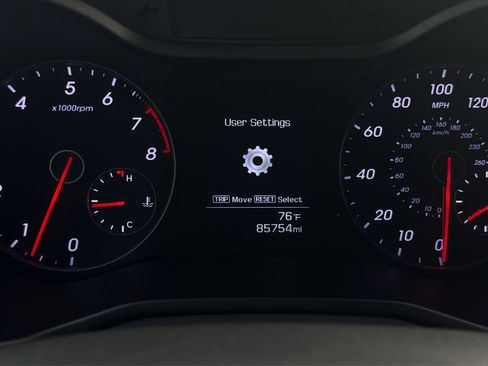 Used 2016 Hyundai Veloster Turbo w/ Option Group 04 FWD image 12