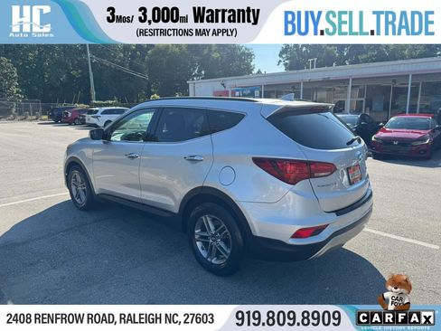 Used 2017 Hyundai Santa Fe Sport FWD image 3