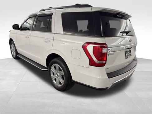 Used 2020 Ford Expedition XLT w/ Equipment Group 202A image 6
