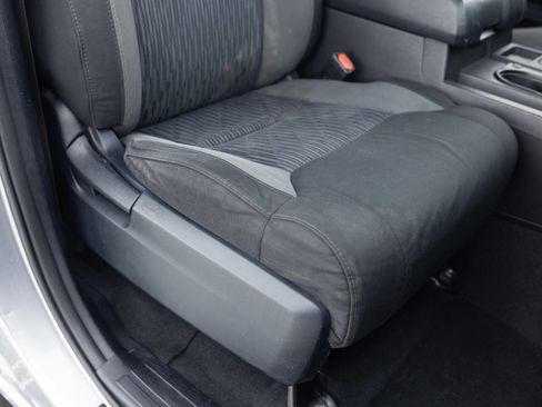 Used 2015 Toyota Tundra SR5 w/ SR5 Upgrade Package image 32