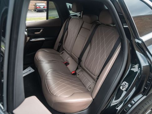 Used 2023 Mercedes-Benz EQE 500 4MATIC SUV image 20