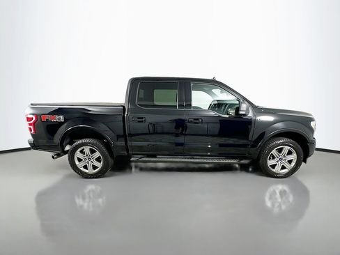 Used 2018 Ford F150 XLT w/ Equipment Group 302A Luxury AWD/4WD image 9