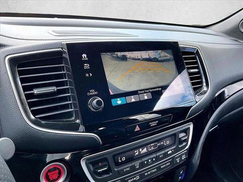 Used 2020 Honda Passport Elite image 23