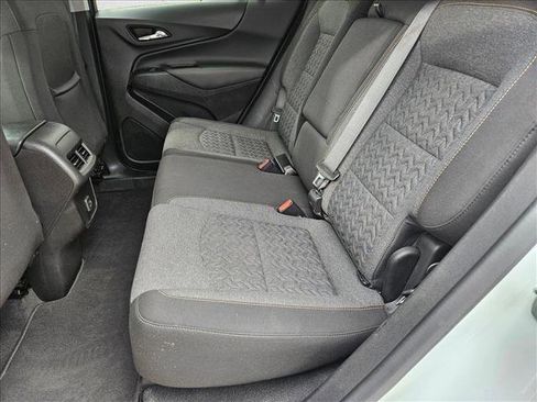 Certified 2024 Chevrolet Equinox LT FWD image 18