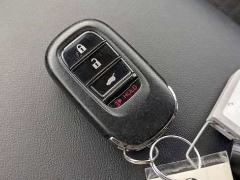 Used 2024 Honda HR-V LX image 30