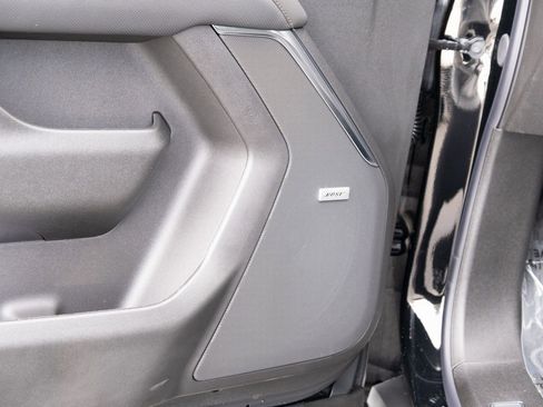 New 2026 Chevrolet Tahoe High Country image 16