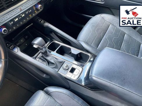 Used 2022 Kia Telluride SX w/ SX Prestige Package AWD/4WD image 16