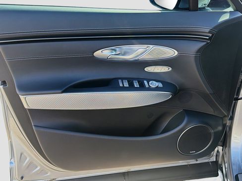 Used 2024 Genesis GV70 2.5T w/ Sport Prestige Package image 22