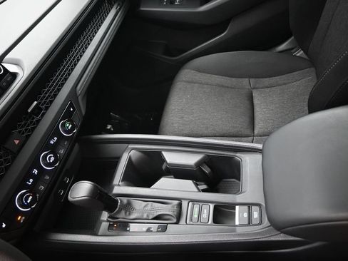 Used 2023 Honda Accord EX image 18