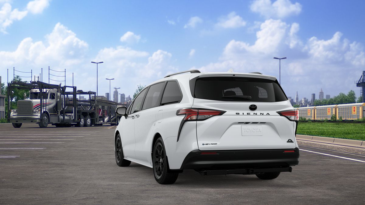 New 2026 Toyota Sienna XLE Woodland Edition AWD/4WD image 7