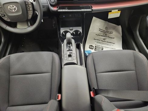 New 2026 Toyota Prius SE image 42