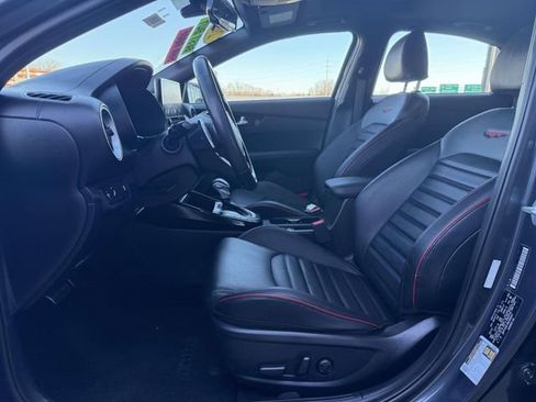 Used 2022 Kia Forte GT w/ GT2 Package image 8